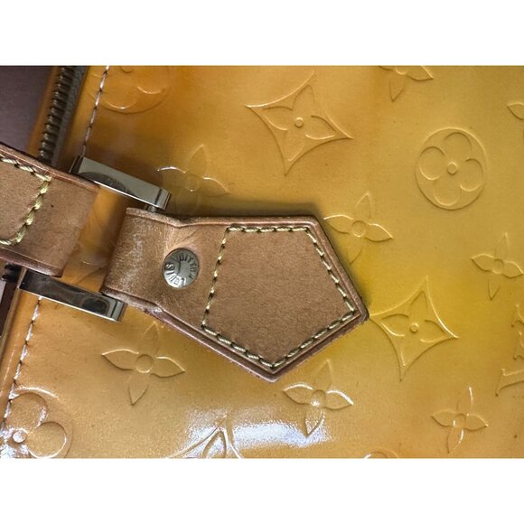 LOUIS VUITTON Monogram Vernis Houston Shoulder Tote Bag - Picture 13 of 16